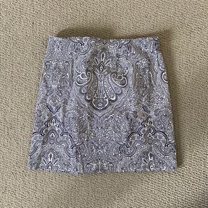 TOMMY HILFIGER SKIRT SIZE 4